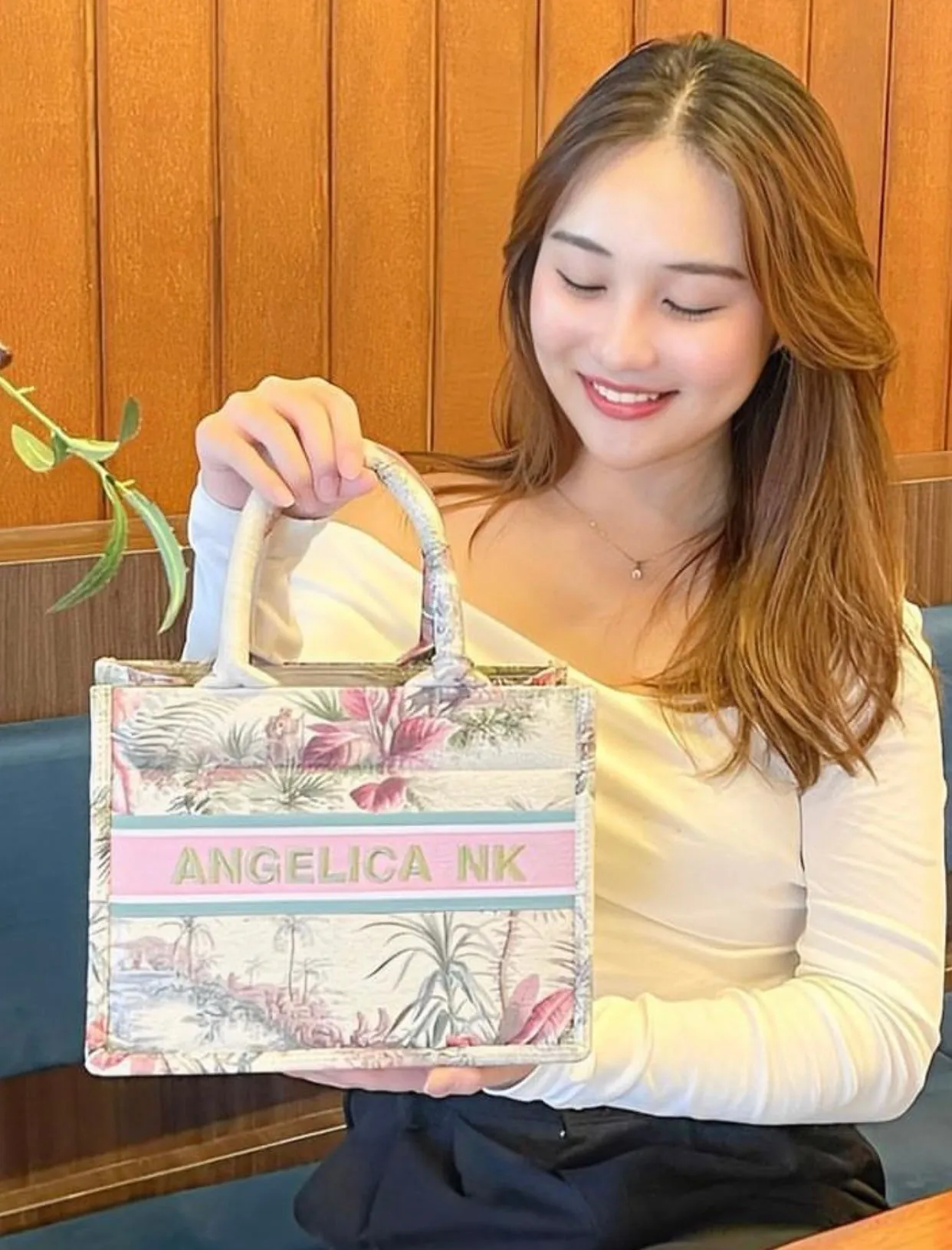 Alicia Tote Bag Seamless Embroidery