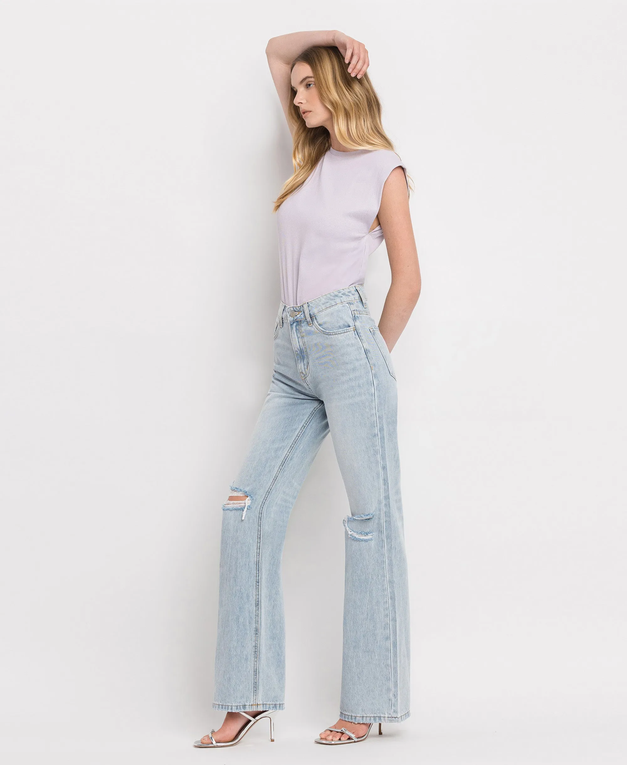 Barely Worn - Super High Rise 90's Vintage Flare Jeans