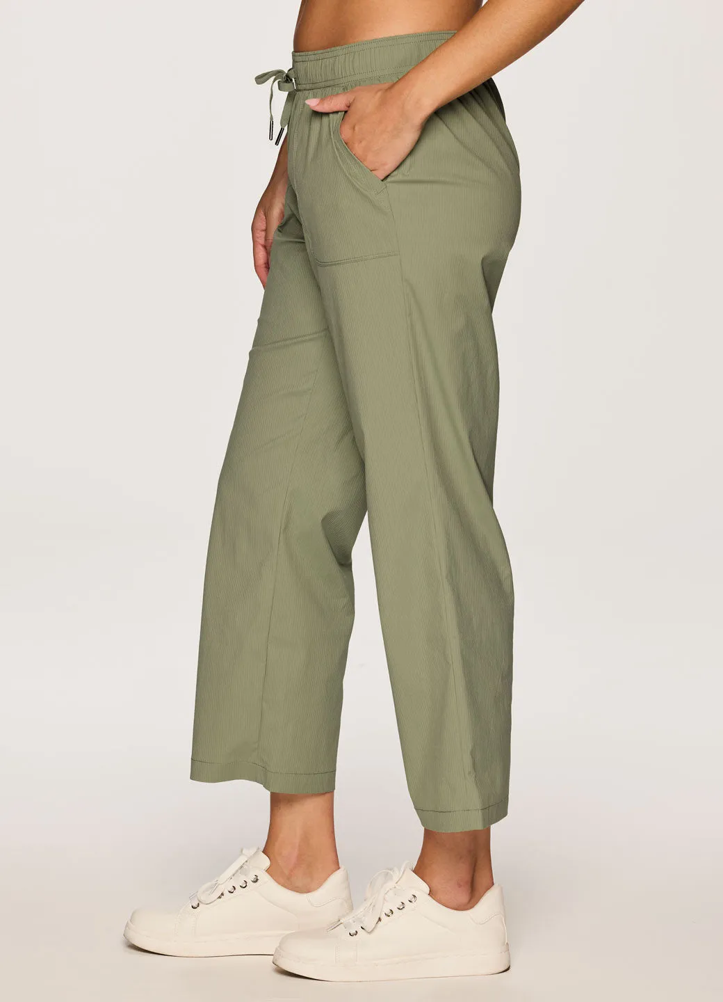 Birdie Textured Ankle Pant