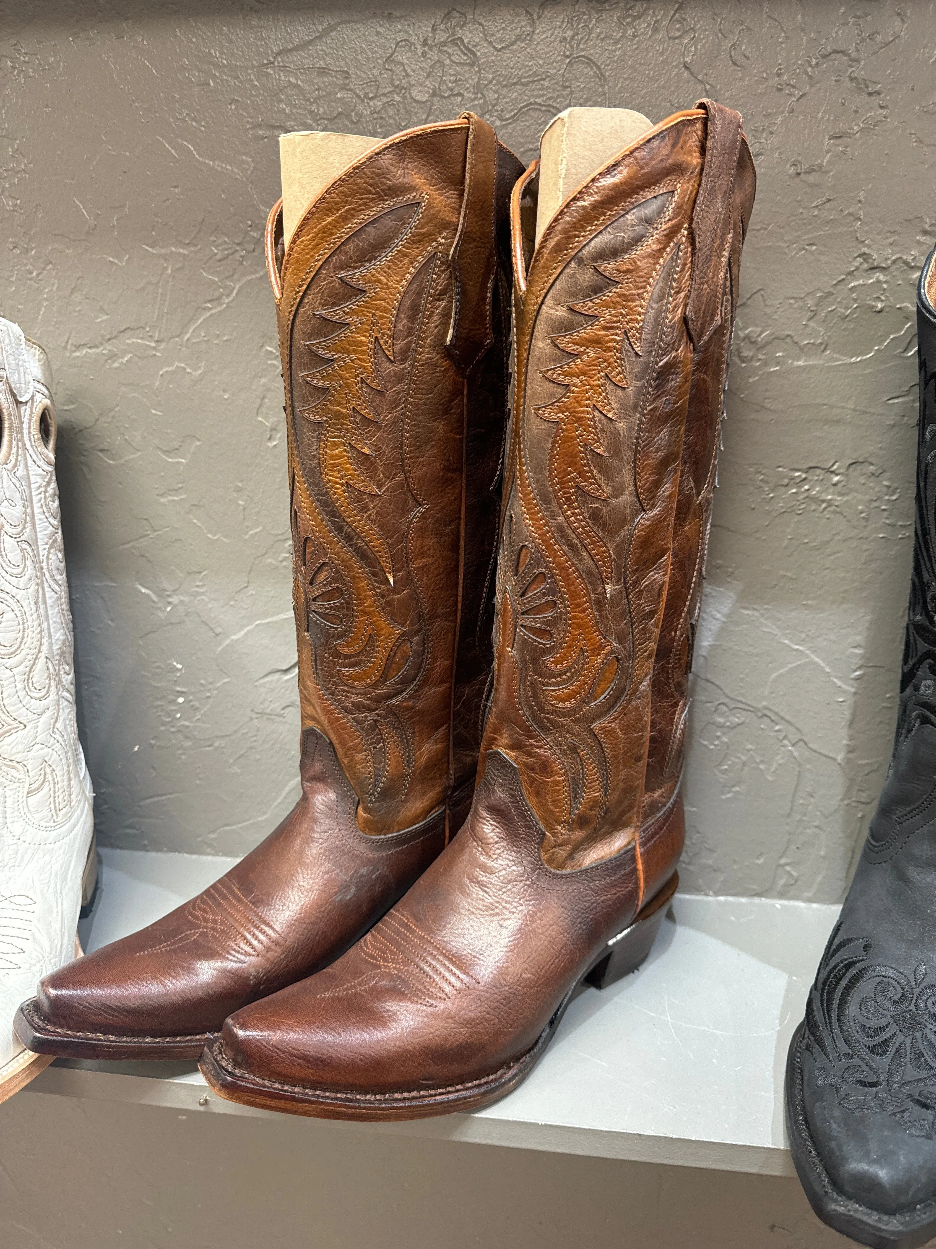 Bronze Inlay Embroidered Boots