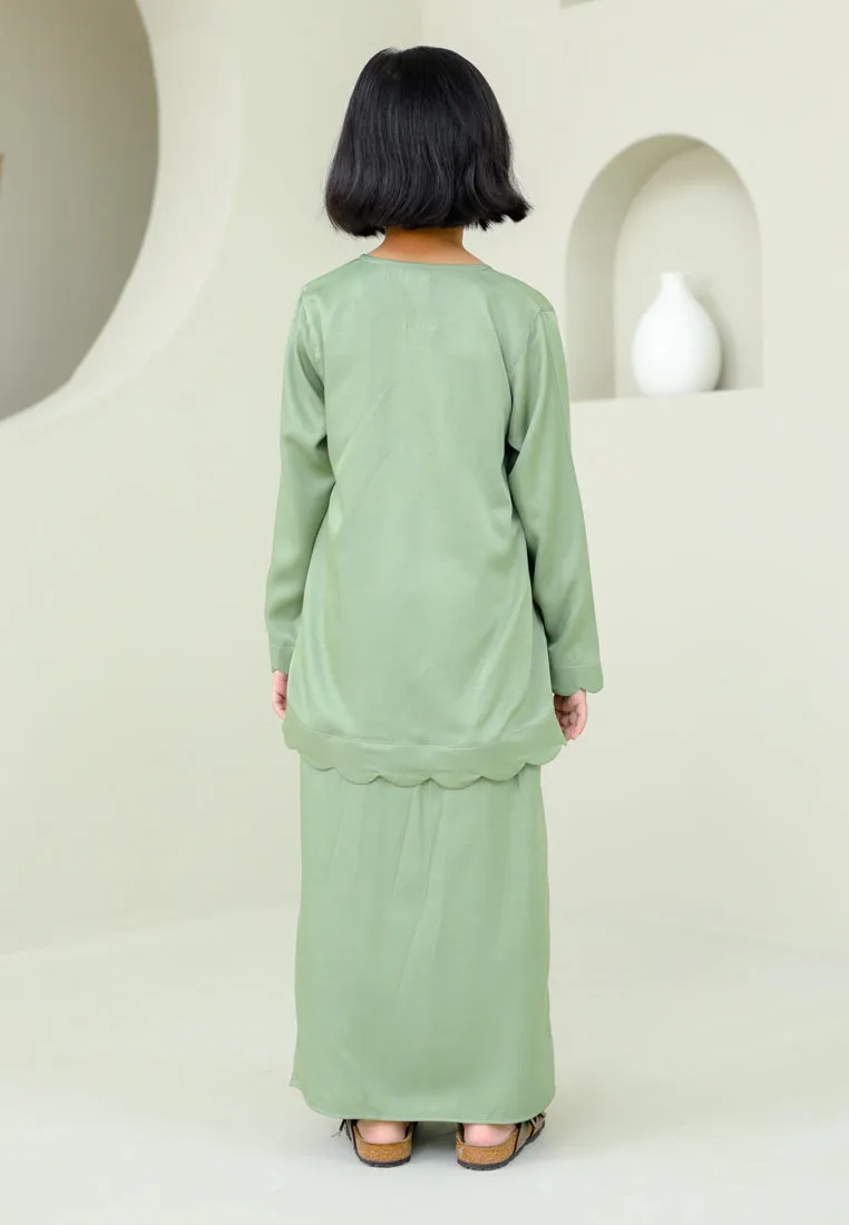 Embun Girl (Olive Green)