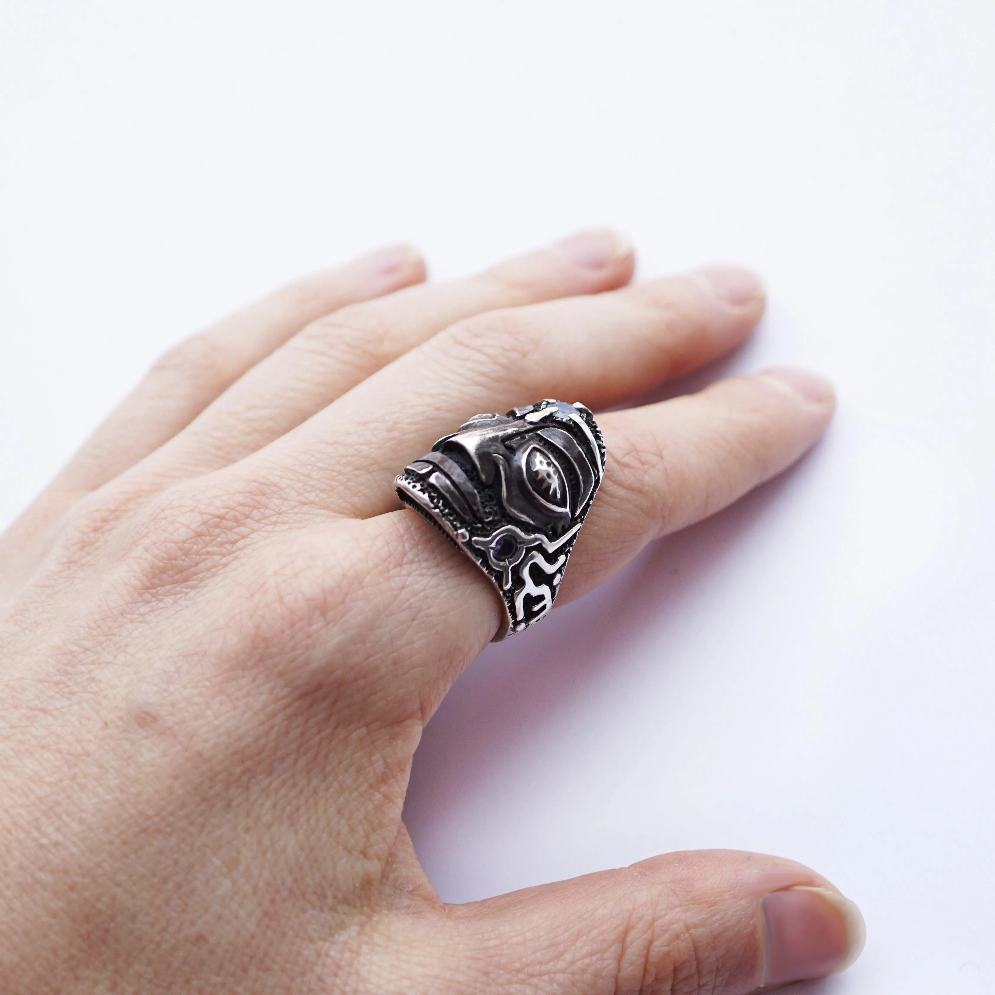 SHU | statement ring