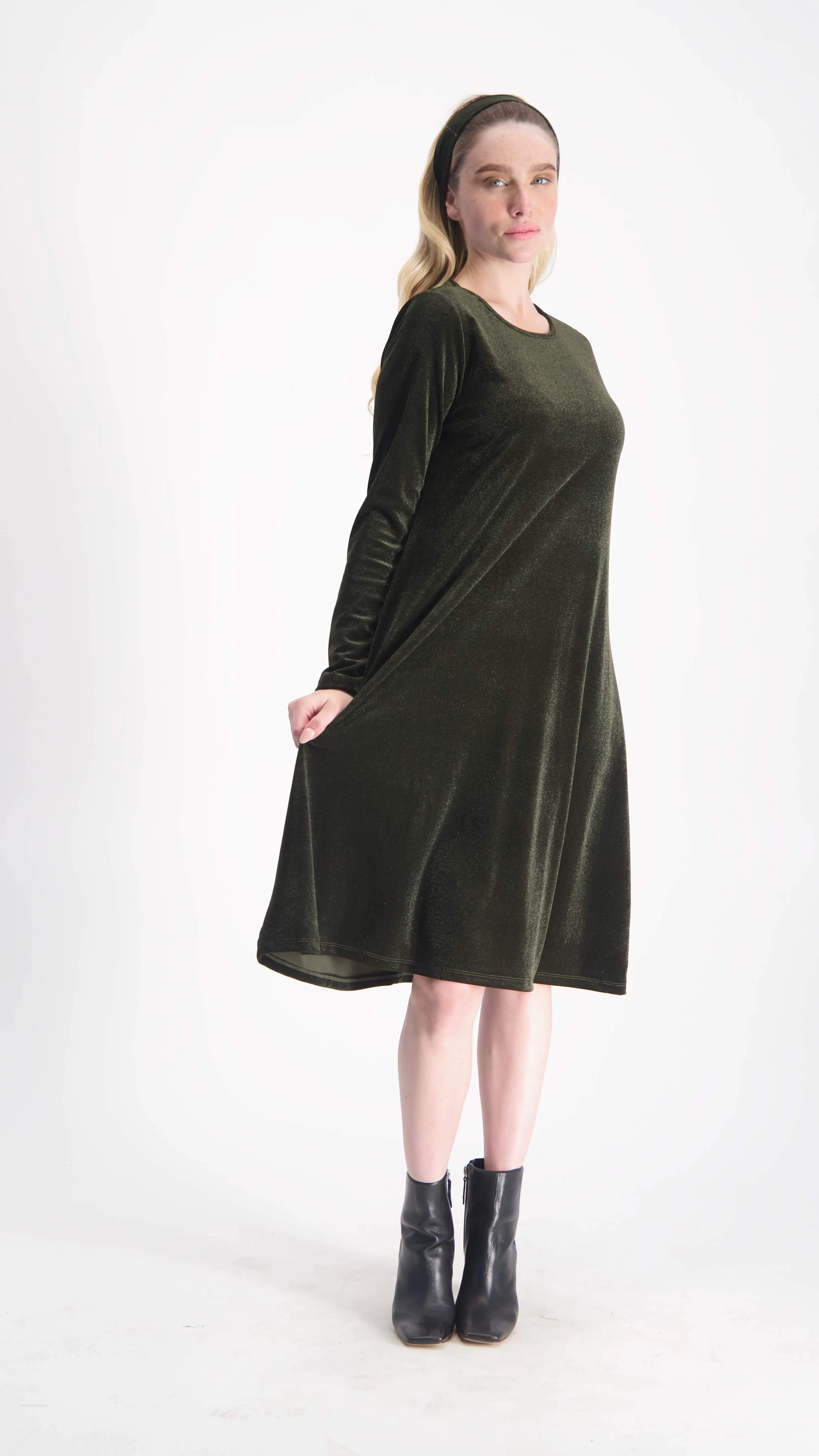 Velvet A-line Dress With Belt / Olive Shine